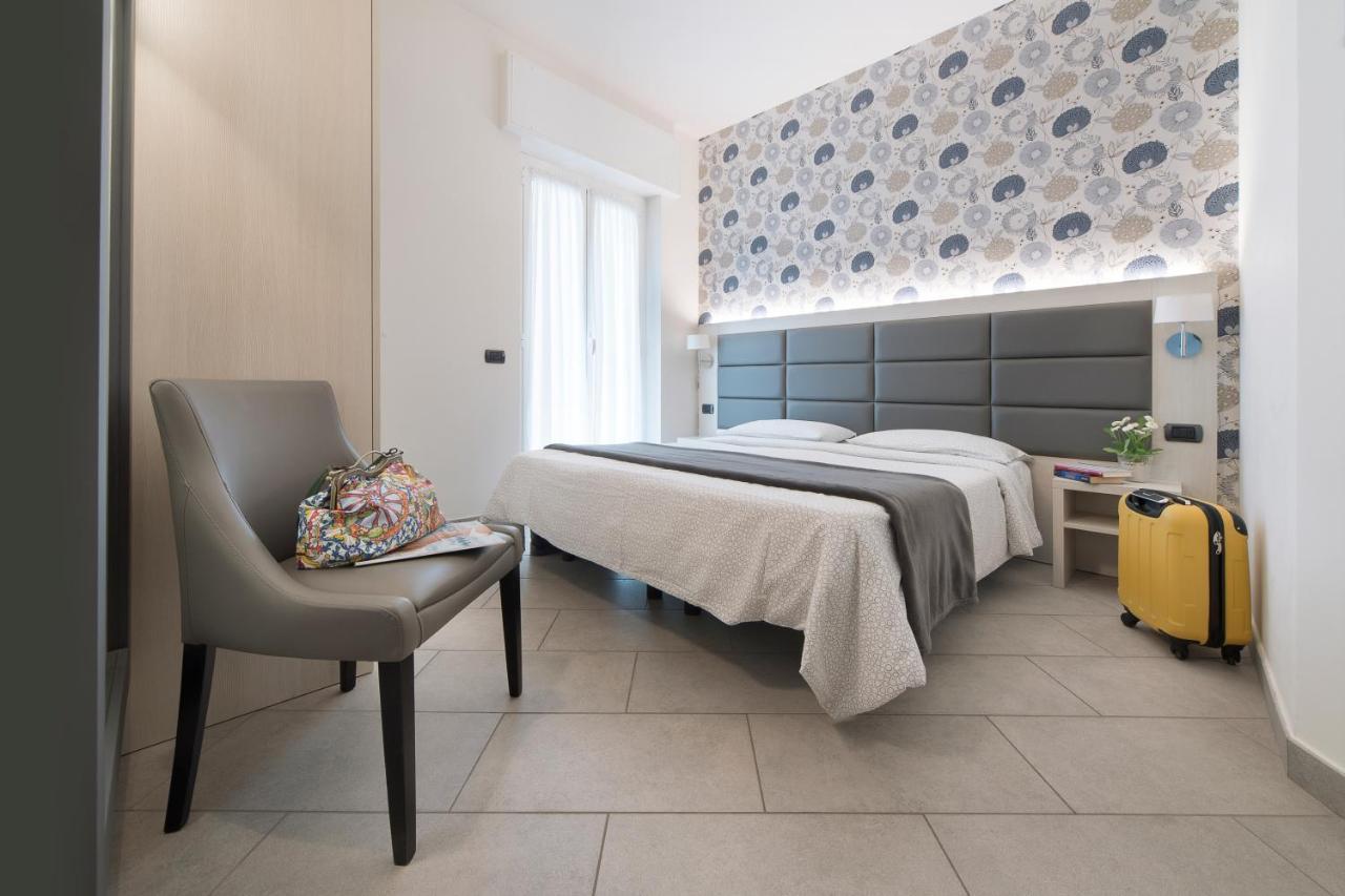 Hotel Residence Laigueglia Free Parking Luaran gambar