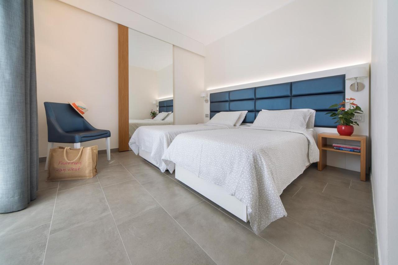 Hotel Residence Laigueglia Free Parking Luaran gambar