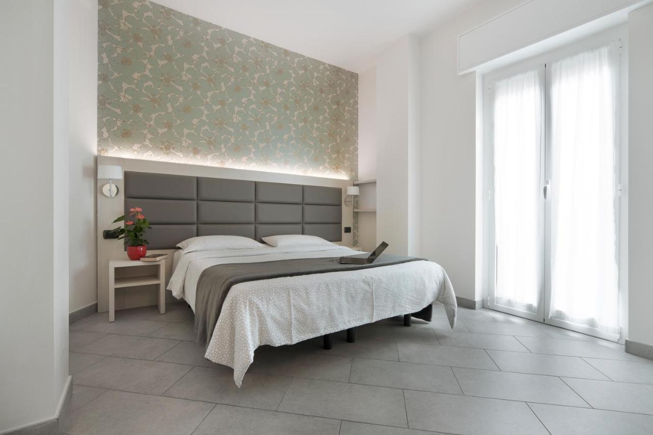 Hotel Residence Laigueglia Free Parking Luaran gambar