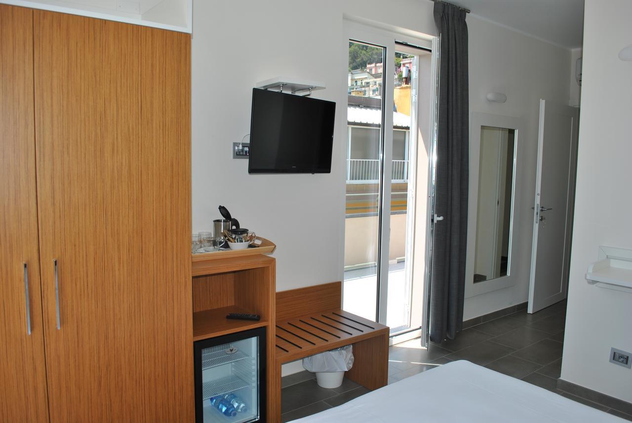 Hotel Residence Laigueglia Free Parking Luaran gambar